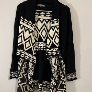 Black and cream Aztec cardigan. Large
